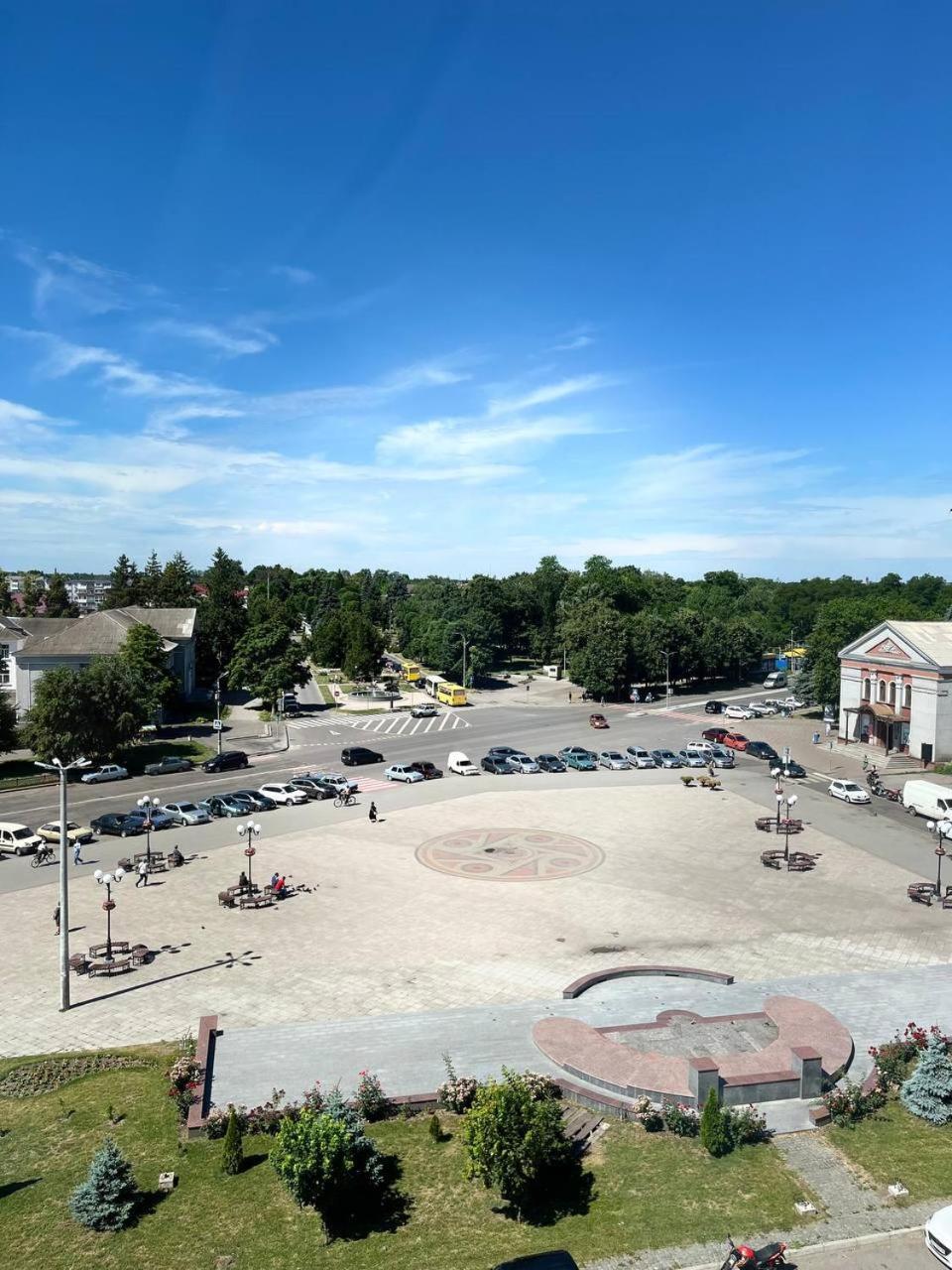 Отель Меридиан Zolotonosha Exterior photo